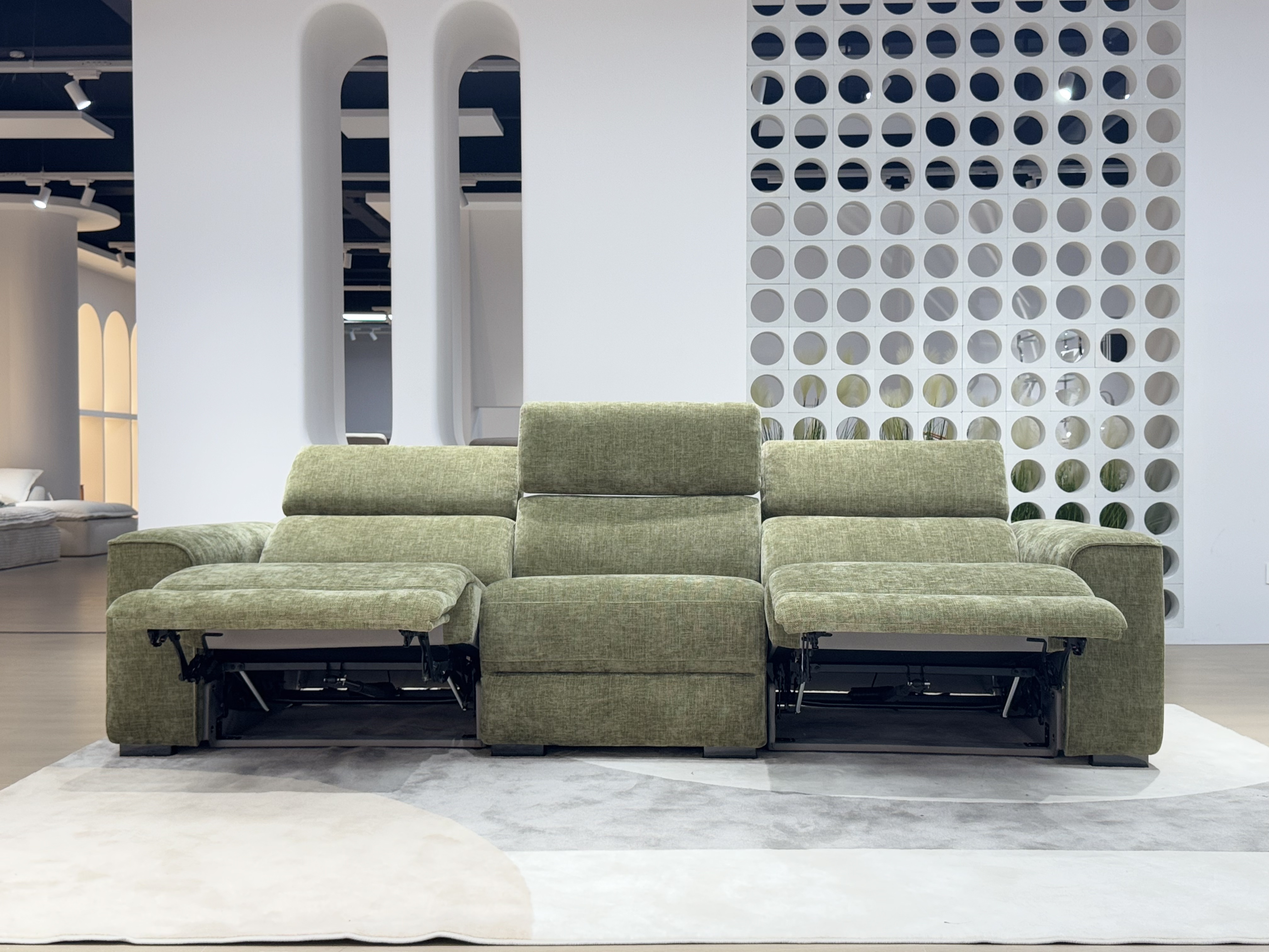 OEM Factory Modern Electric Power Fabric 3 Seater Sectional Couch Recliner Sofa With Usb Charging