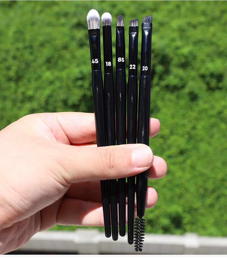 Makeup Brush Product Details 18