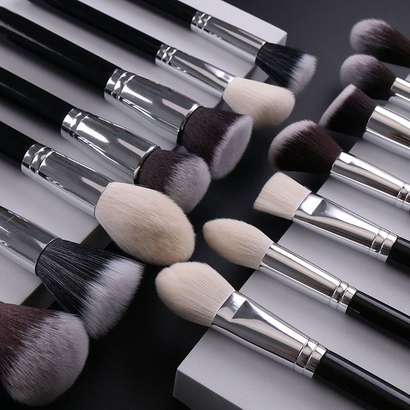 Top Cosmetic Brushes Set 40pcs for Women Makeup Tool Black Wood Handle Large Powder Foundation Eyeshadow Concealer Brushes Set