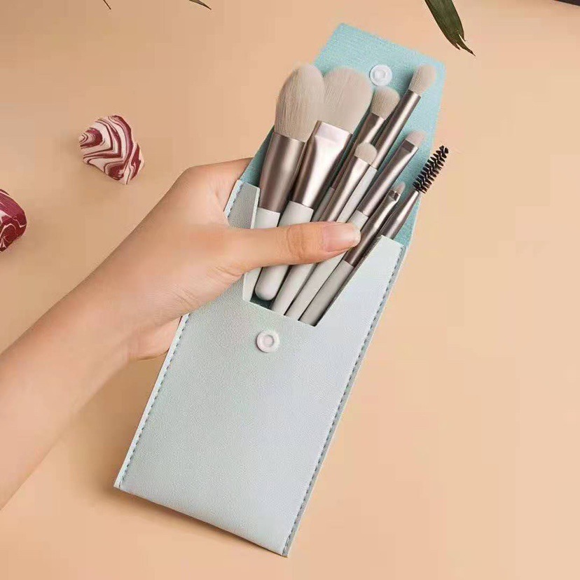 Makeup brush set details 1