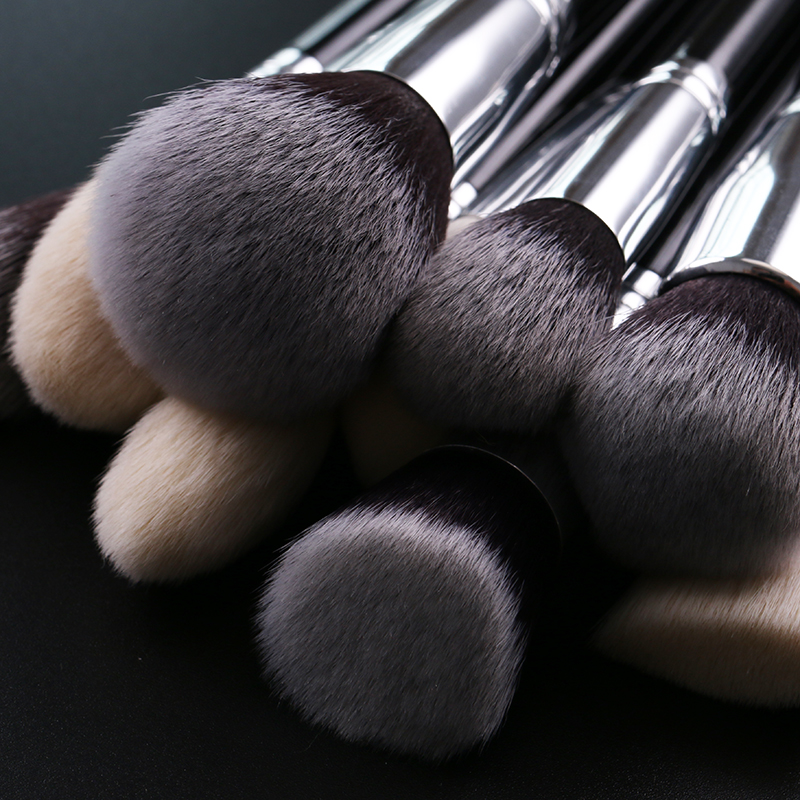 Top Cosmetic Brushes Set 40pcs for Women Makeup Tool Black Wood Handle Large Powder Foundation Eyeshadow Concealer Brushes Set