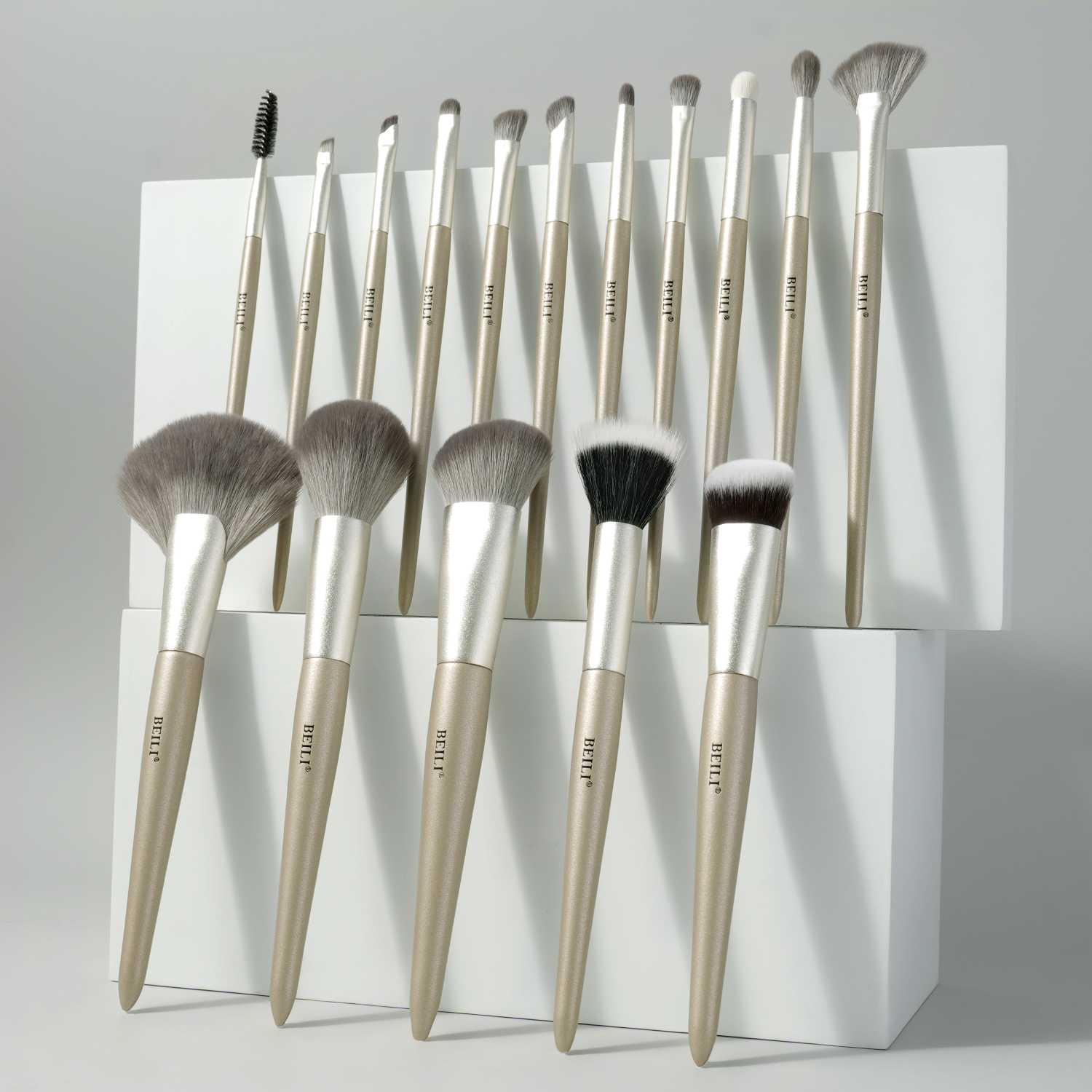 New Arrivals Private logo 16pcs Premium Makeup Tools champagne Color Vegan Makeup Brush Sets