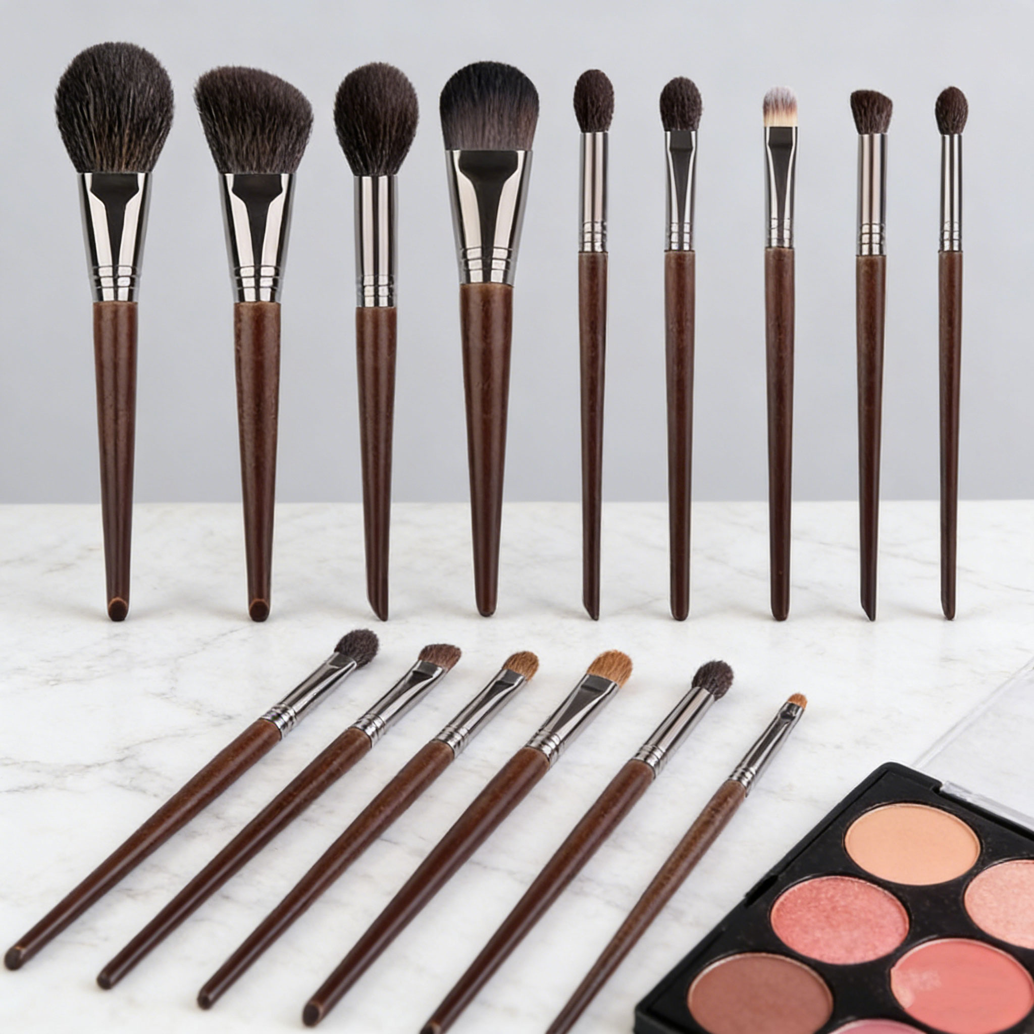 Durable Handle Soft Goat Hair Elegant Brush Set Makeup Daily Beauty Cosmetic Face and Eye Professional 22 Pcs Makeup Brush Set