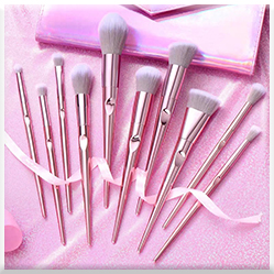 Related Pink Makeup Brush Set 3