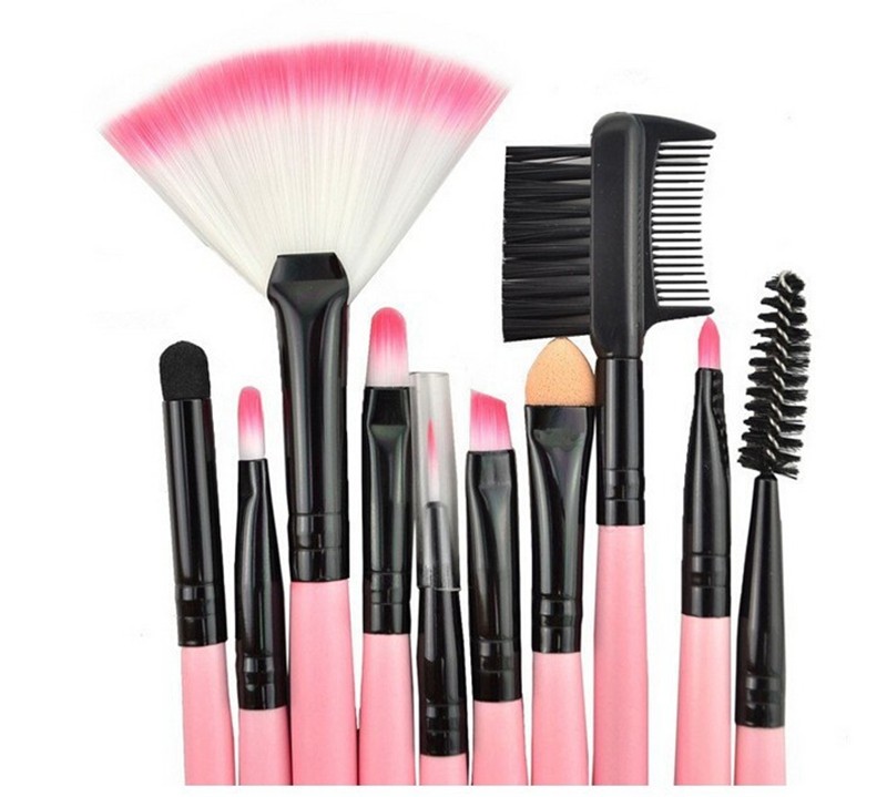 Brush Close-up 3
