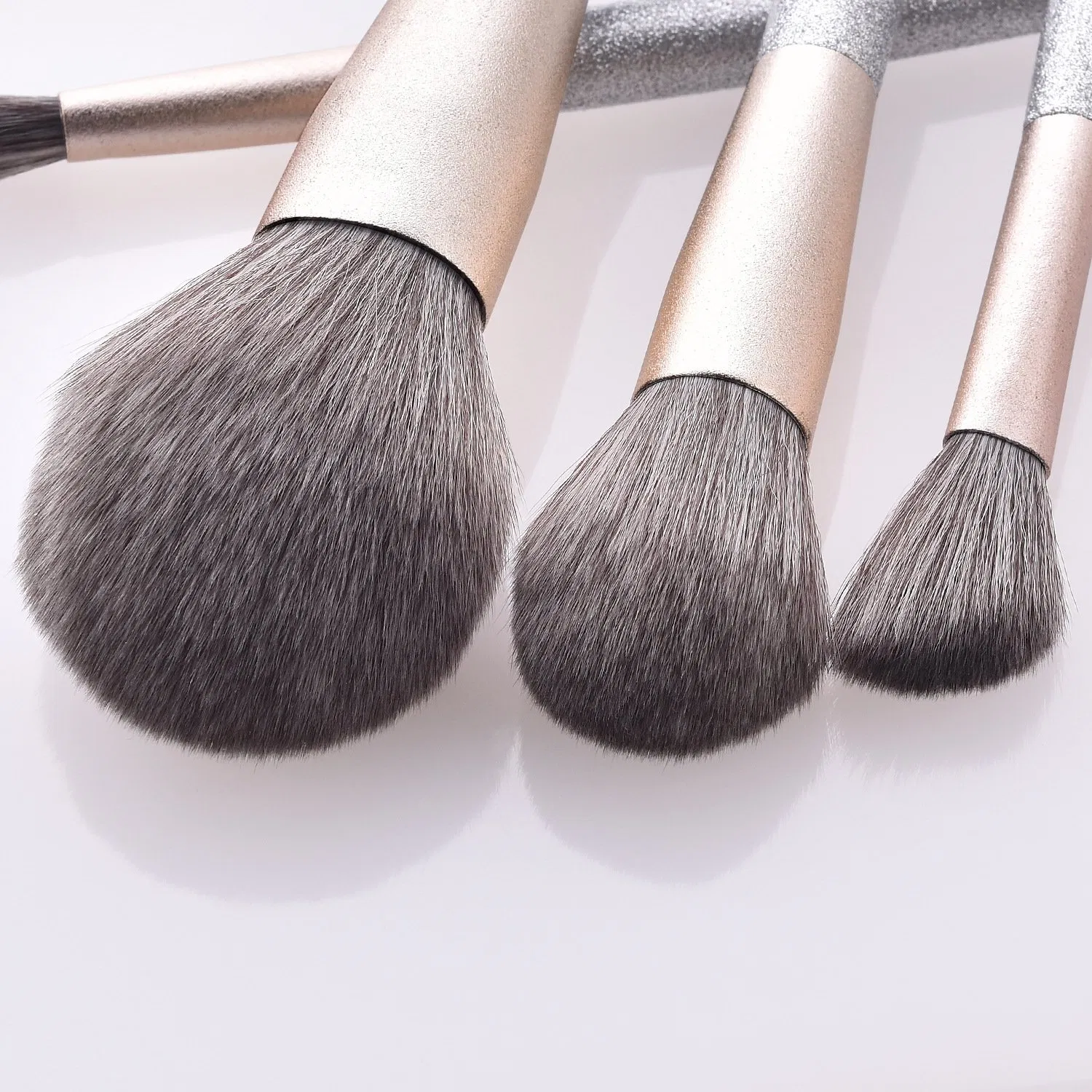 OEM Custom Cosmetic 10PCS Travel Luxury Private Label Face Eye Soft Dense Synthetic Hair Wood Handle Cosmetic Makeup Brushes Set