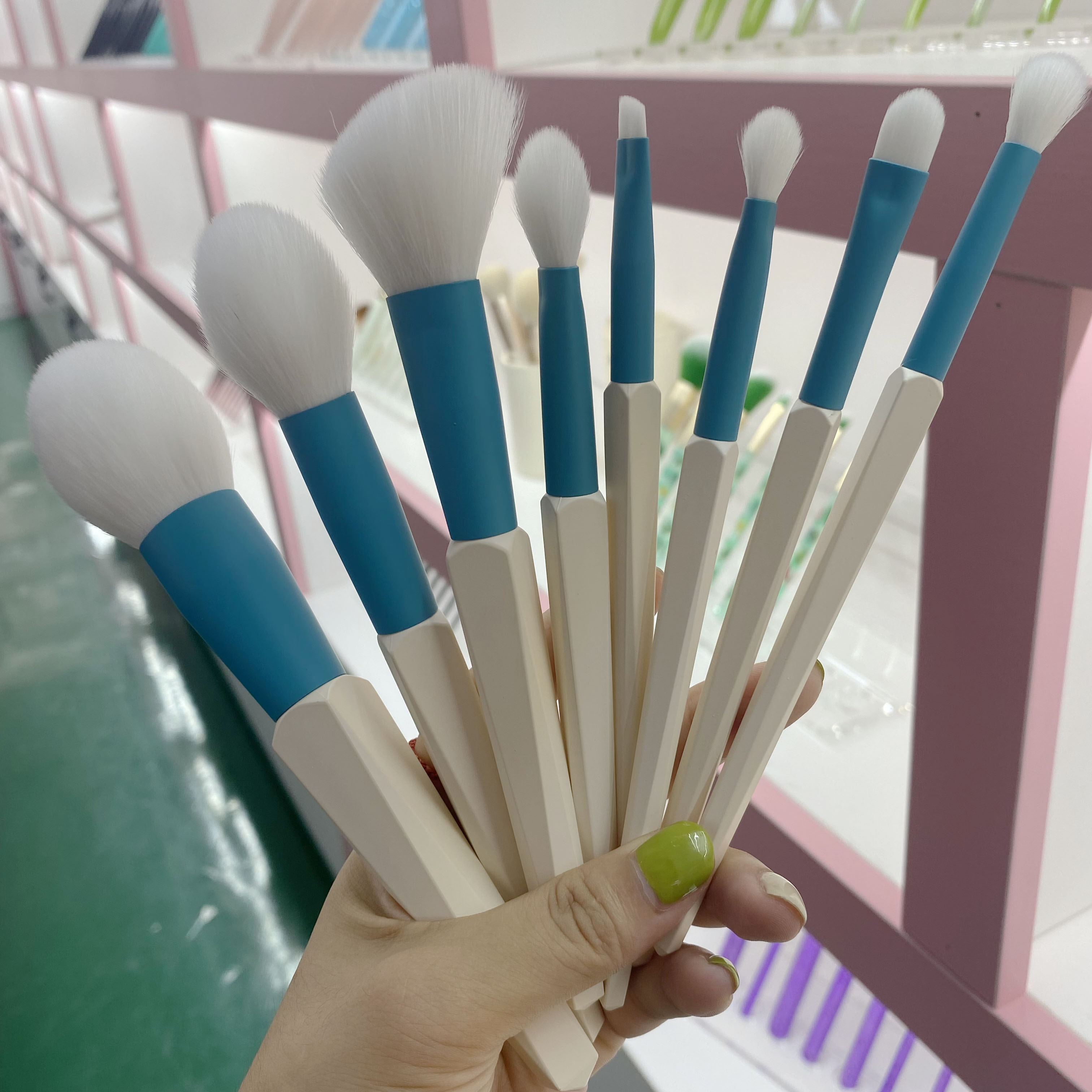 Wholesale Best Quality Professional Makeup Brush Set Vegan Luxury Natural Hair High Quality Makeup Brush Set
