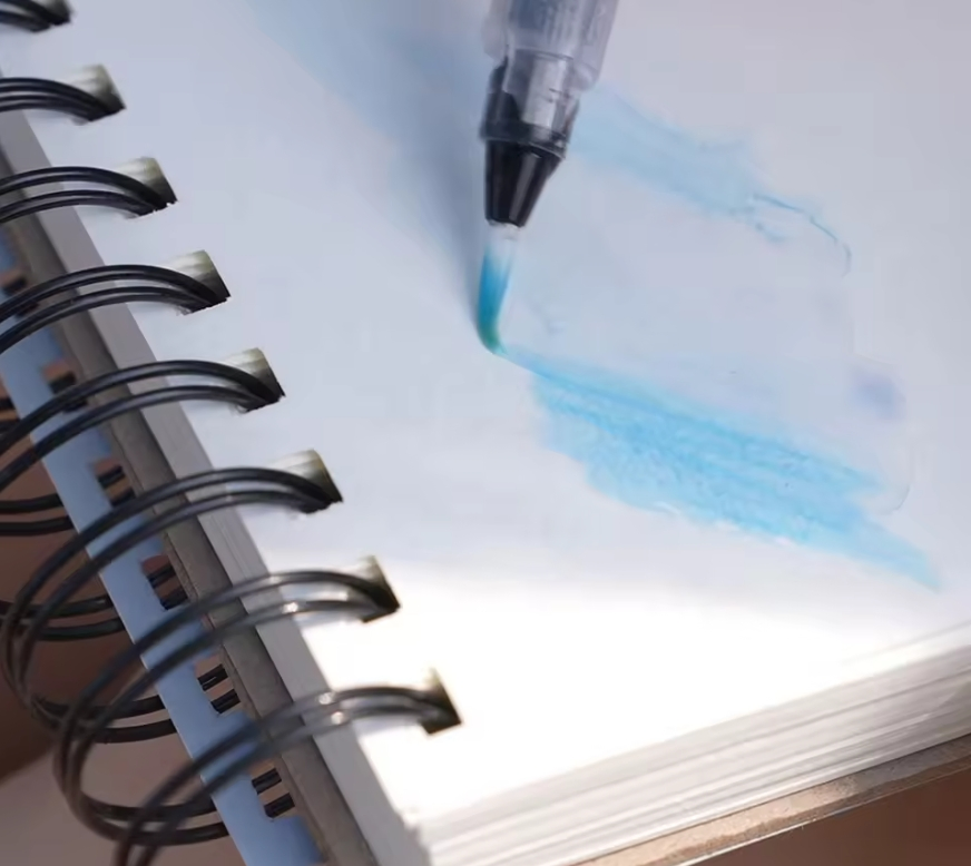 Colors Easy Blending Tin Box Landscape Watercolour Set with Brush Pen