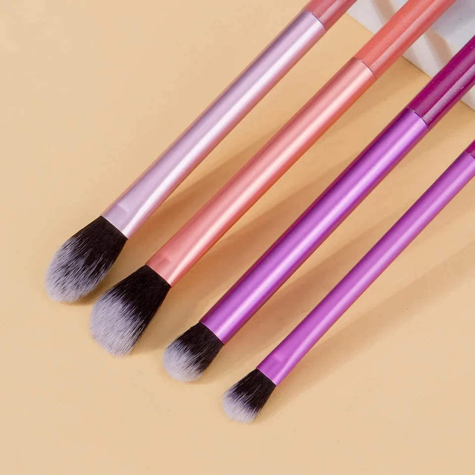 Makeup Brush Kit Soft 8pcs Synthetic Hair Face Foundation Blush Eyeshadow Plastic Handle Cosmetic Tools