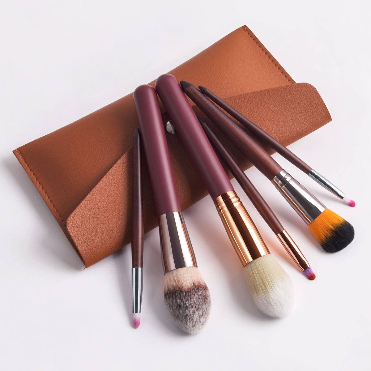 Private Label 6-Piece Professional Face Makeup Brush Set Includes Crease Highlight Lip Liner Face Blending for Loose Powder