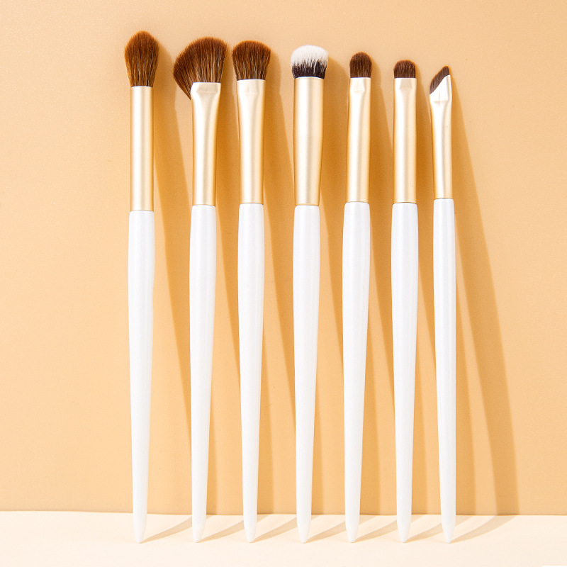 Complete Set of Makeup Tools Portable Makeup Brush 7-piece Kit Practical Blush/Highlight/Loose Powder/Foundation/Concealer Brush