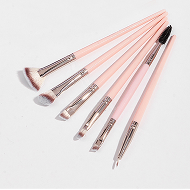 18pcs Professional Pink Makeup Brushes Soft Synthetic Hair Aluminum Tube Plastic Handle Full Face Makeup Brush Set with Box