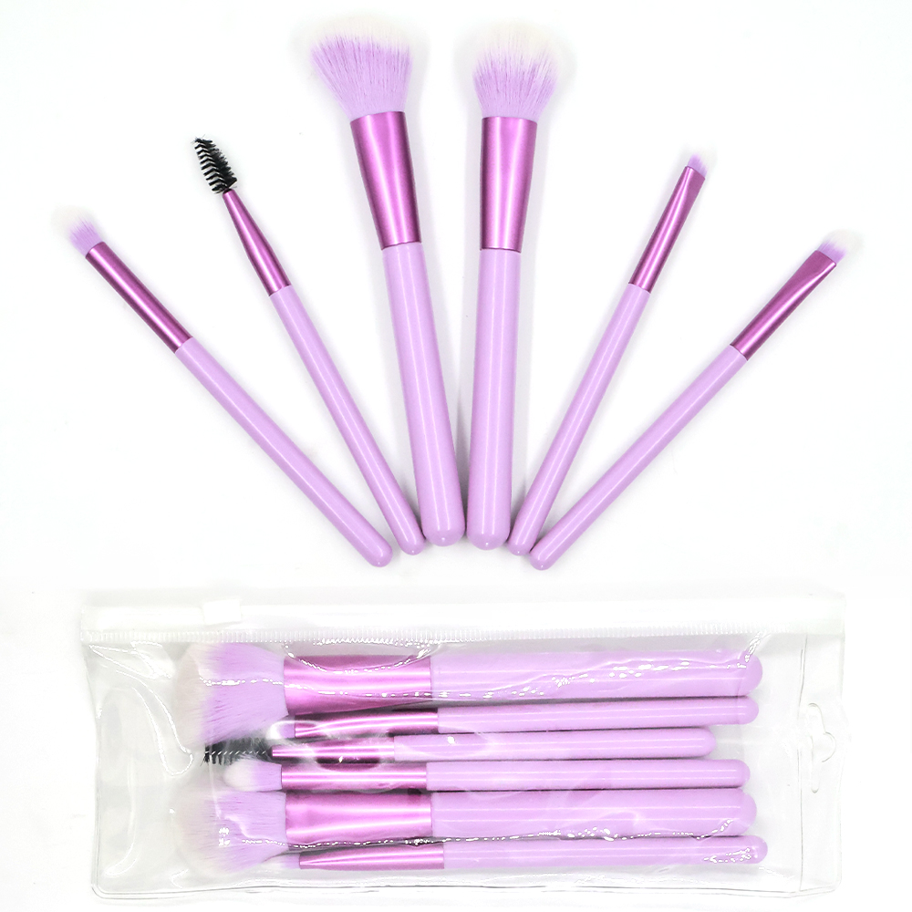Makeup Brush Feature 4