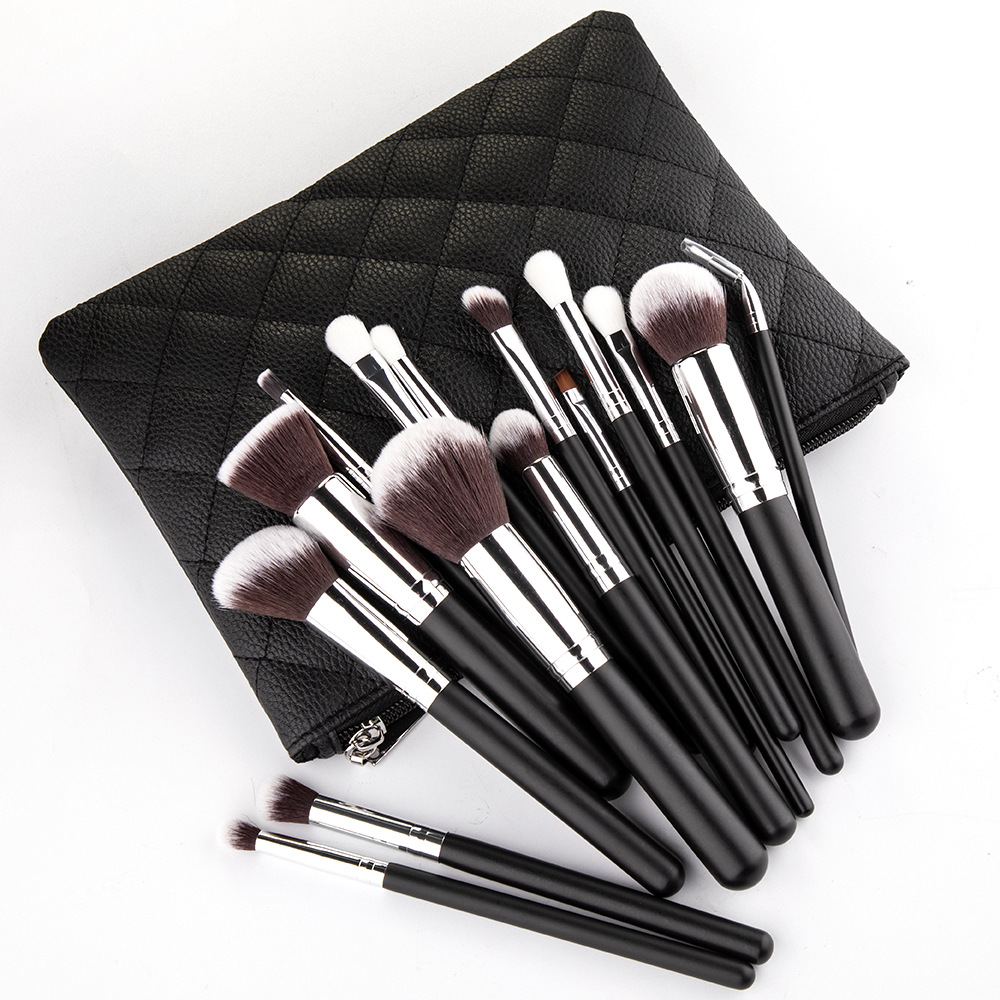 High Quality 15pcs Synthetic Makeup Brush Set Zipper PU Pouch Included