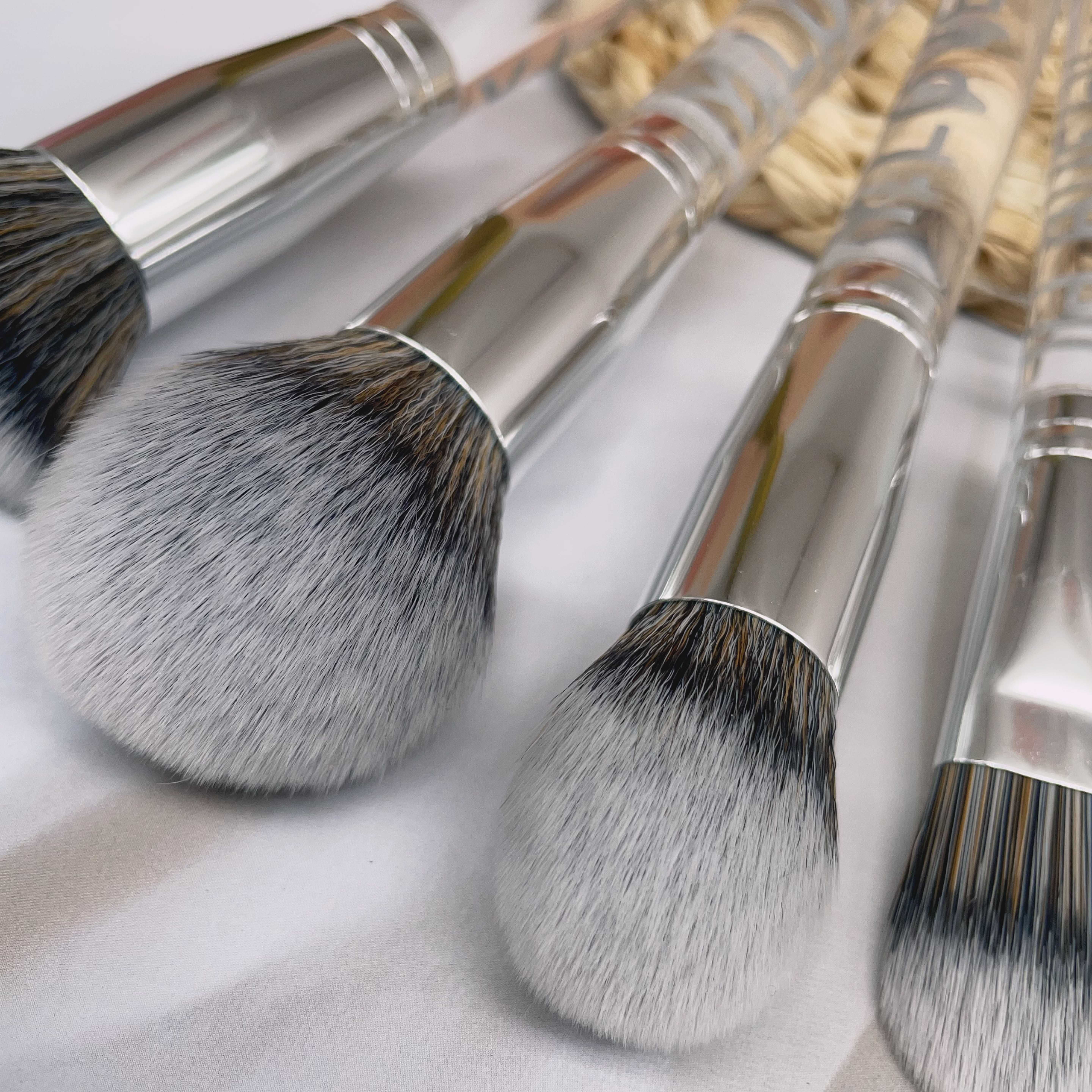 YRX OEM 8pcs Transparent Plastic Handle Synthetic Hair Eco-friendly Long-Lasting Handcrafted Makeup Brush Logo Foundation Eye