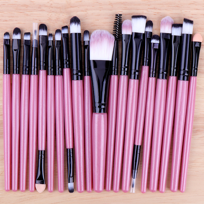 High Quality 20 Pcs Makeup Brush Set Private Label Wholesale Eyeshadow Tool Face Concealer Blush