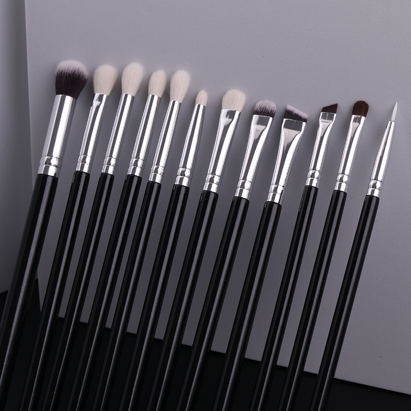 12pcs Natural Hair Makeup Tools Accept Customize logo Private Label Eye Eyeshadow Brushes Black Silver Style Makeup Brush Set