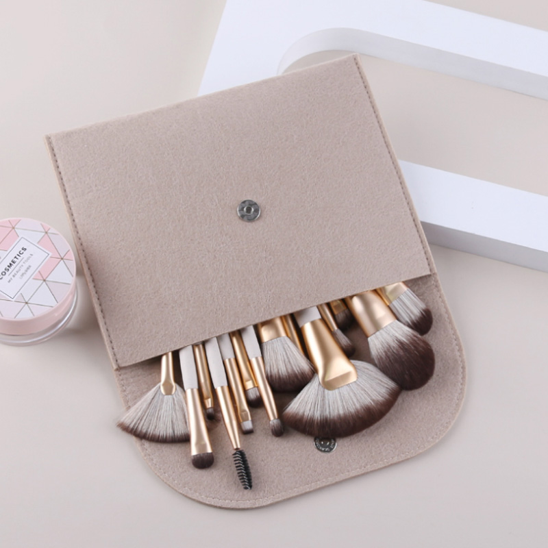 Hot Sale 16PCS Makeup Brush Set Portable Beginner Foundation Concealer Brush Soft Bristle Brush Makeup Brush with PU Bag