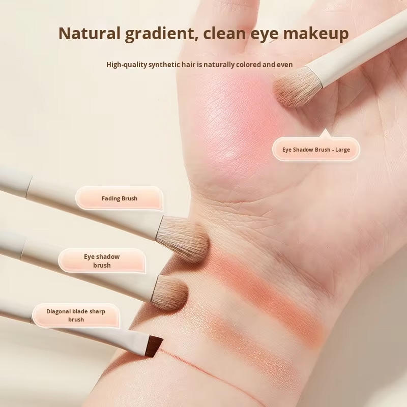 Customizable Professional Vegan High Quality Brush Flat Makeup Foundation Brush Set Concealer Eyeliner Private Label for Lips