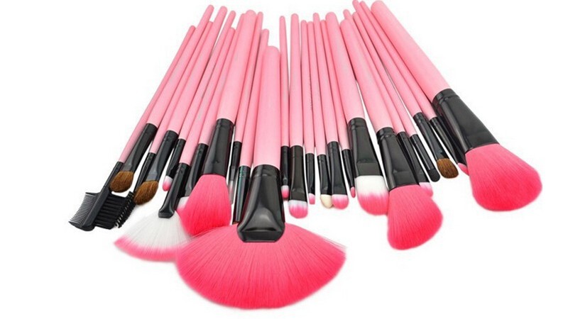 Brush Close-up 1