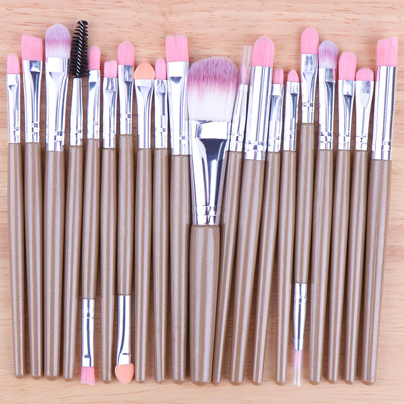 High Quality 20 Pcs Makeup Brush Set Private Label Wholesale Eyeshadow Tool Face Concealer Blush