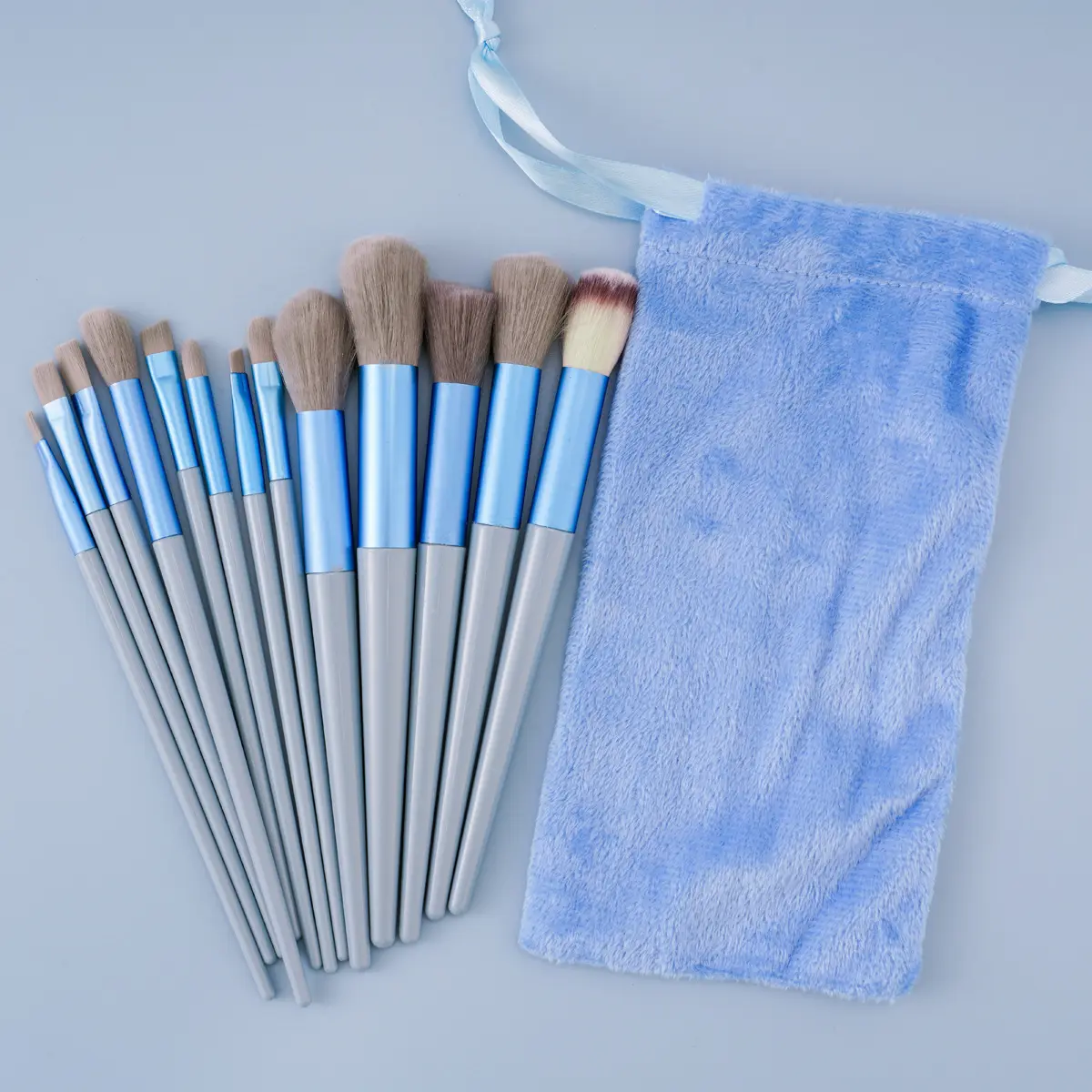 Vegan Makeup Brush Set Custom Logo Eco-Friendly Synthetic Hair Cruelty-Free for Stage Daily Makeup Lip Liner Blending