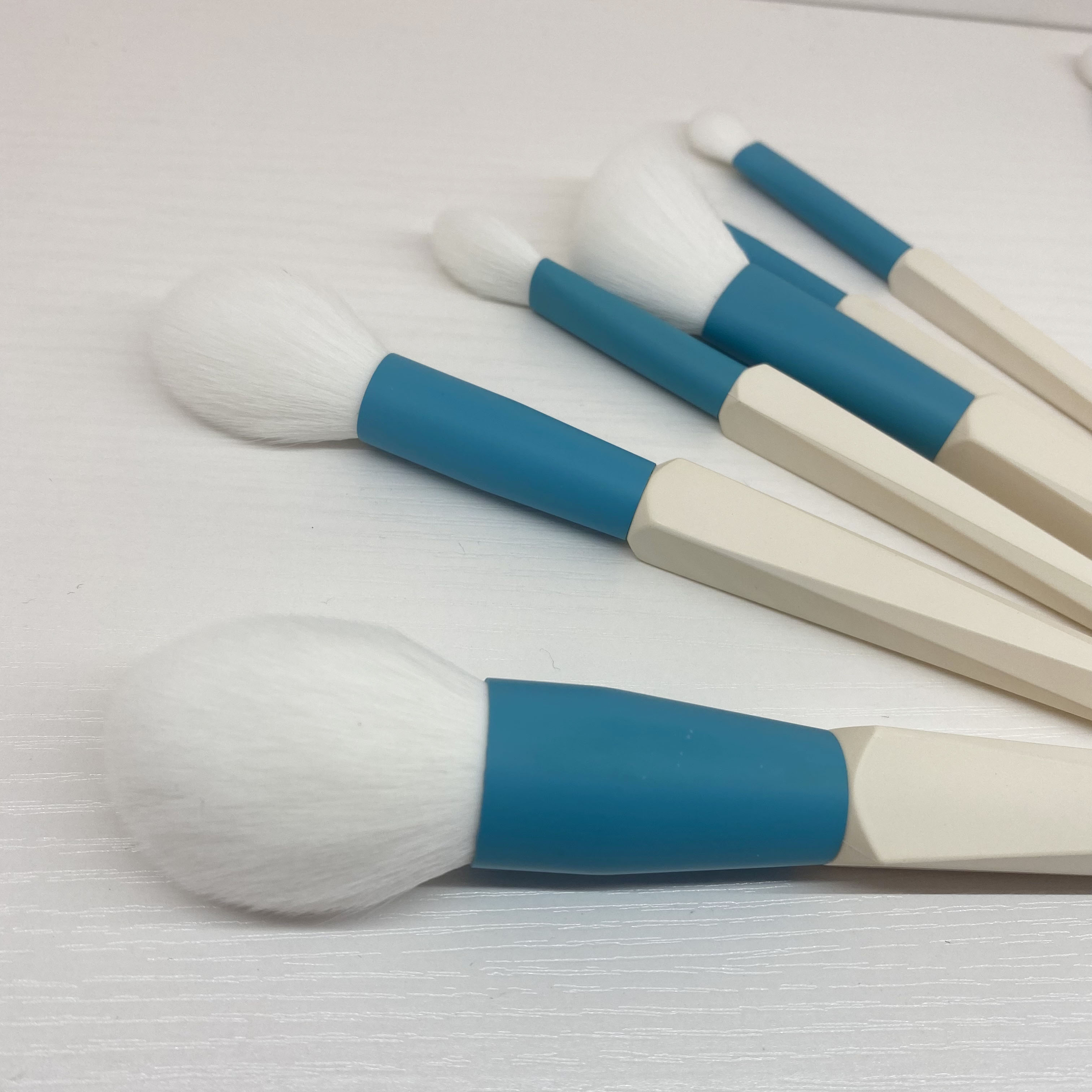 Wholesale Best Quality Professional Makeup Brush Set Vegan Luxury Natural Hair High Quality Makeup Brush Set