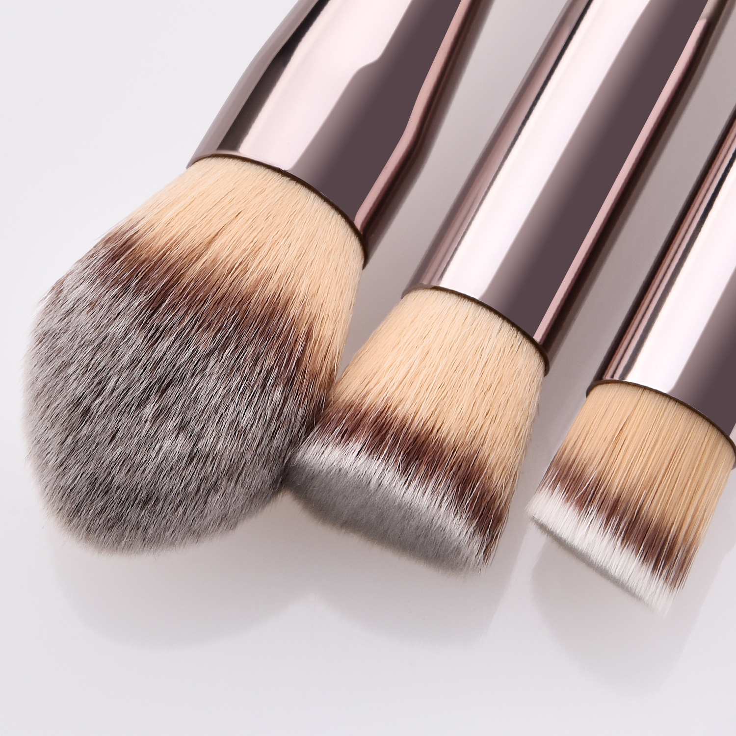 High Quality Vegan Synthetic Makeup Brushes Set 10pcs Professional Luxury Private Label Brushes with Concealer Includes Belt Bag