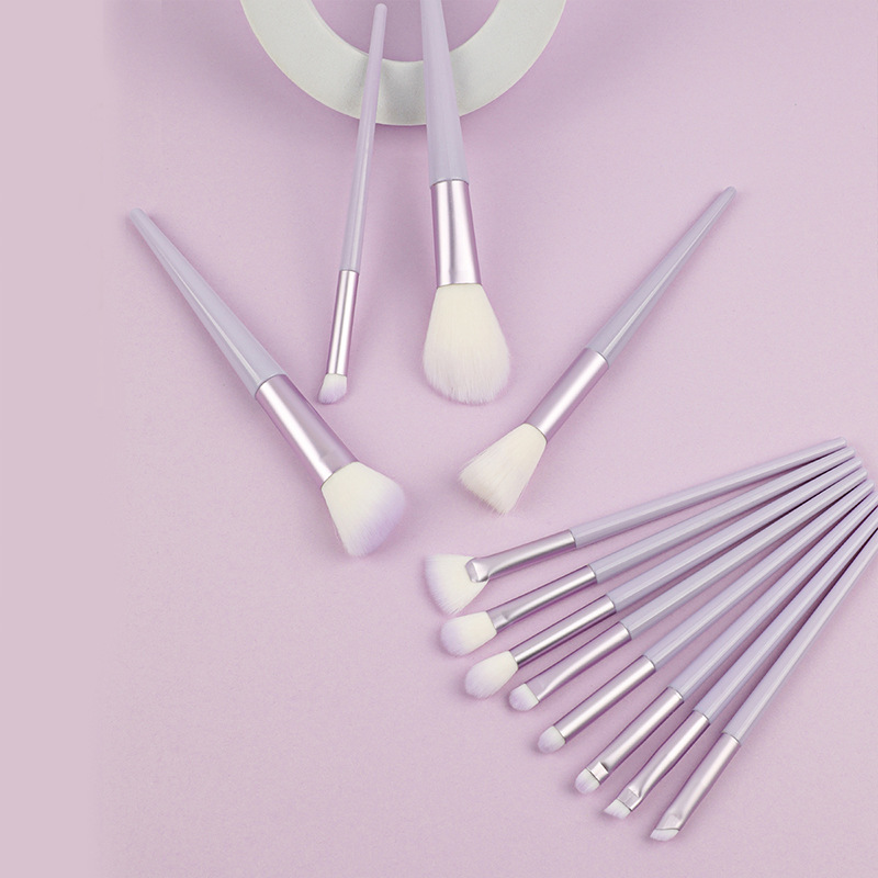 Professional 12-Piece Makeup Brush Set Facial Loose Powder Foundation Eye Shadow Applicator Concealer Blending Makeup Brush Tool