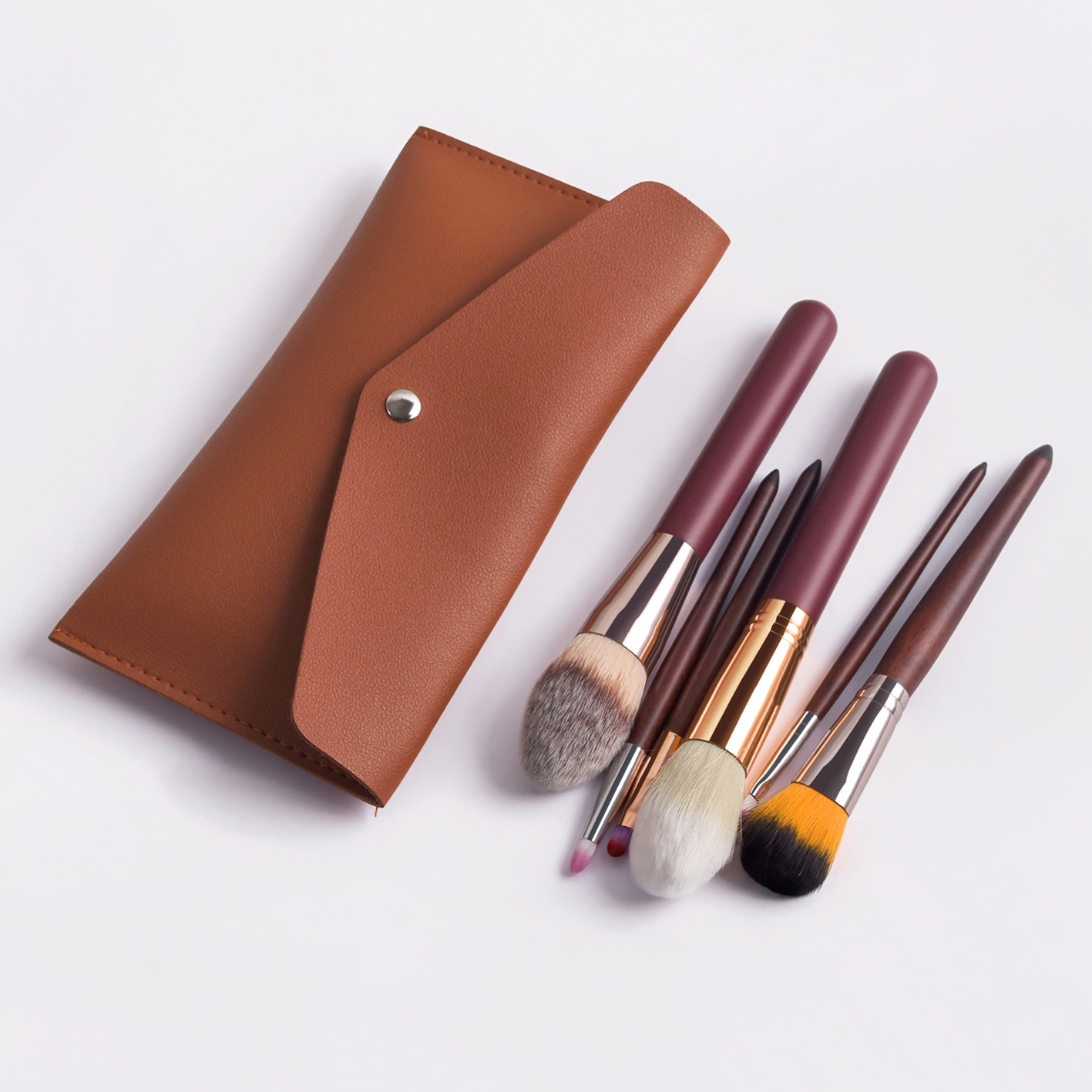Private Label 6-Piece Professional Face Makeup Brush Set Includes Crease Highlight Lip Liner Face Blending for Loose Powder