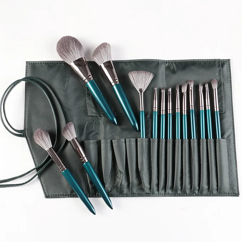 Professional Makeup Brushes Details