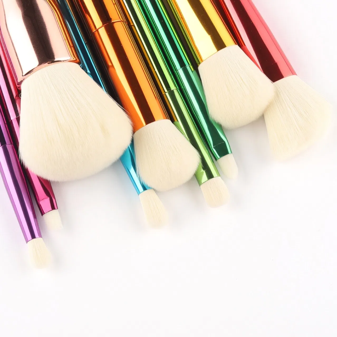 Best Makeup Brush Wholesale Plastic Handle Private Label Make up Tool Powder Contour Bueart Cosmetic Makeup Brushes Set