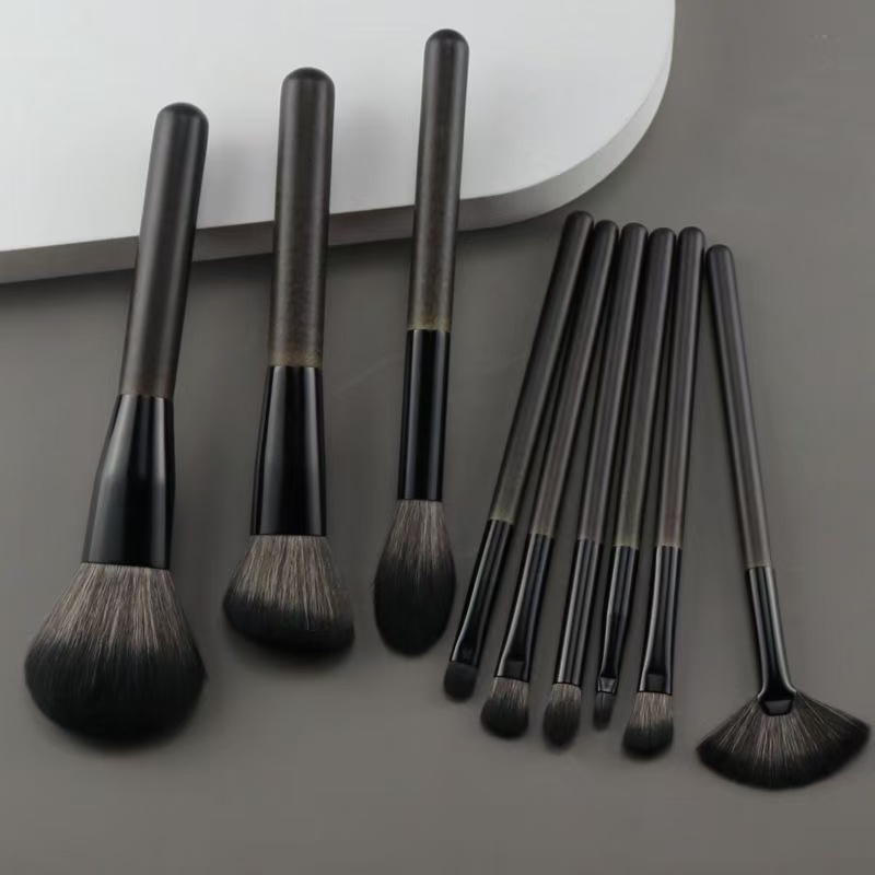Eco-Friendly Handcrafted Wooden Handle Synthetic Fibre Makeup Brushes Custom Logo Face Concealer Beauty Tools Makeup Brush Set