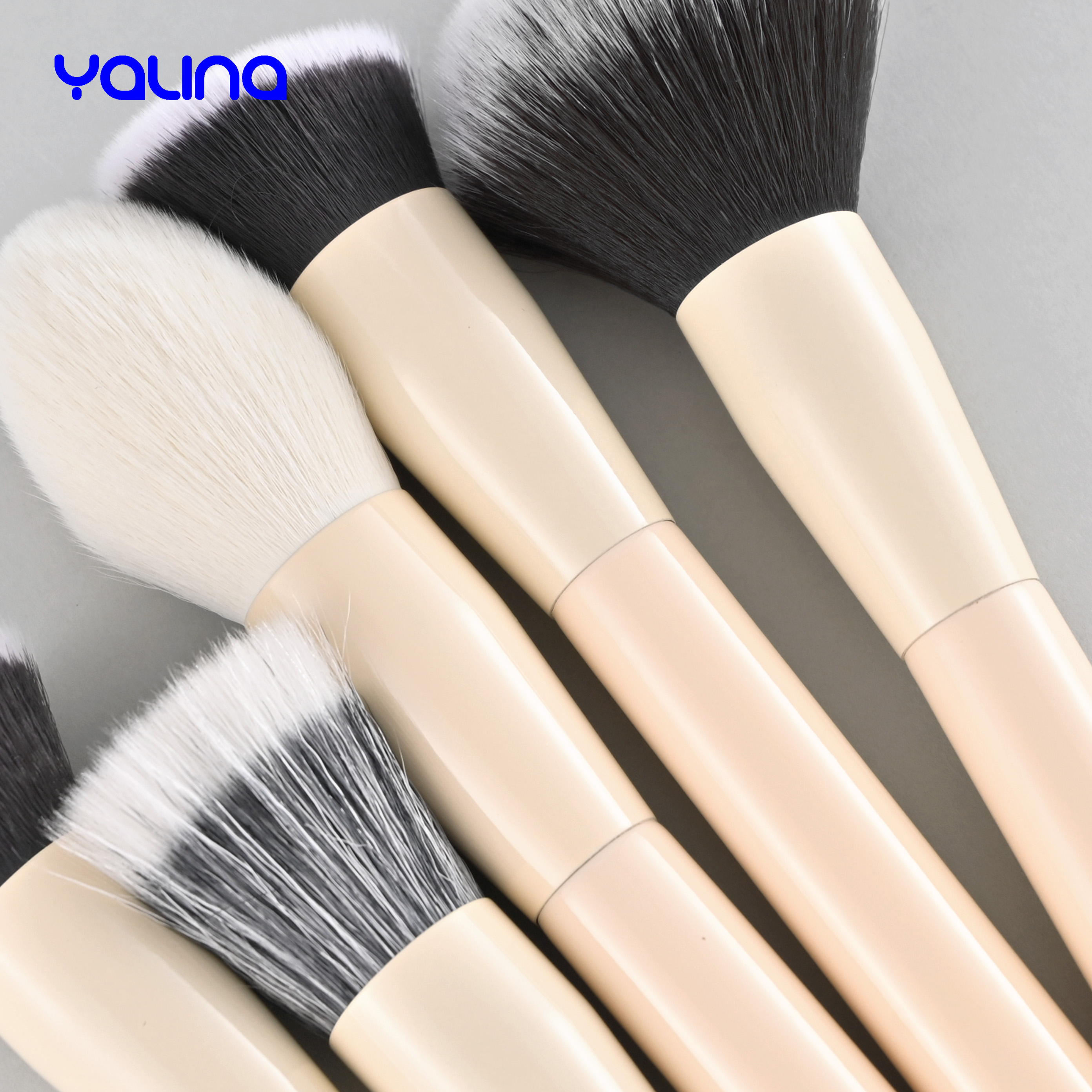 Professional Makeup Kit Face &amp; Eye Brush Set Synthetic Vegan Blush Powder Foundation Makeup Brush Set