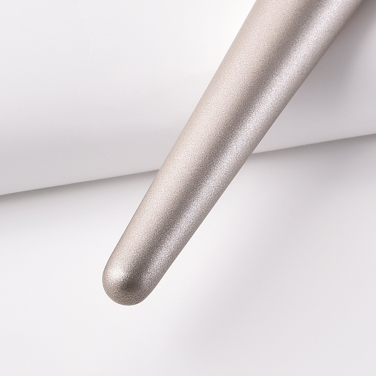 1pcs Professional Makeup Brush Set, Premium Synthetic Foundation Brush Blending Powder Tapered Kabuki Liquid Foundation