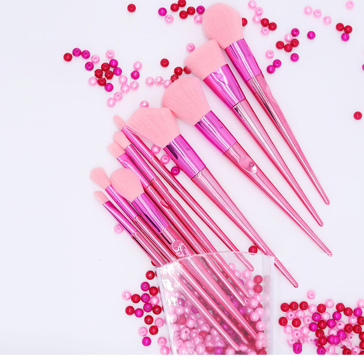 2024 Wholesale High Quality 10pcs Glitter Pink Luxury Makeup Cosmetic Powder Foundation Brush Set Valentine Make up Brushes OEM