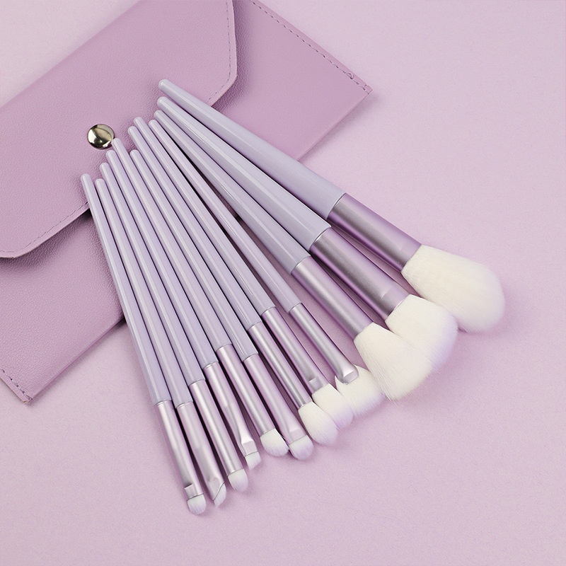 Professional 12-Piece Makeup Brush Set Facial Loose Powder Foundation Eye Shadow Applicator Concealer Blending Makeup Brush Tool