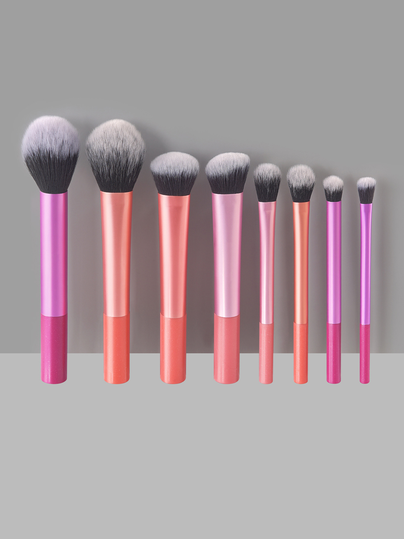 Mini Makeup Brush Detailed View 3