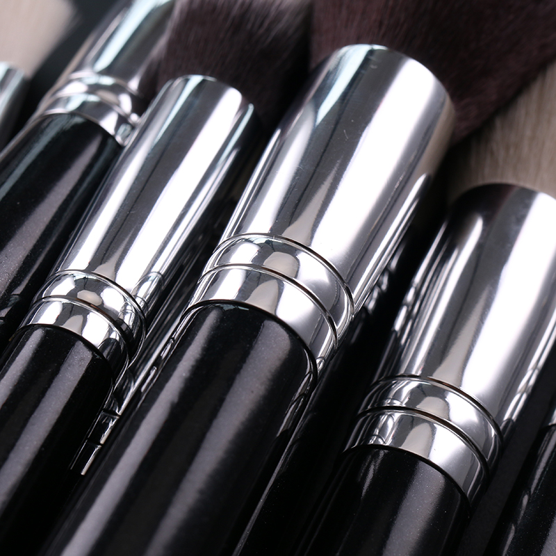 Top Cosmetic Brushes Set 40pcs for Women Makeup Tool Black Wood Handle Large Powder Foundation Eyeshadow Concealer Brushes Set