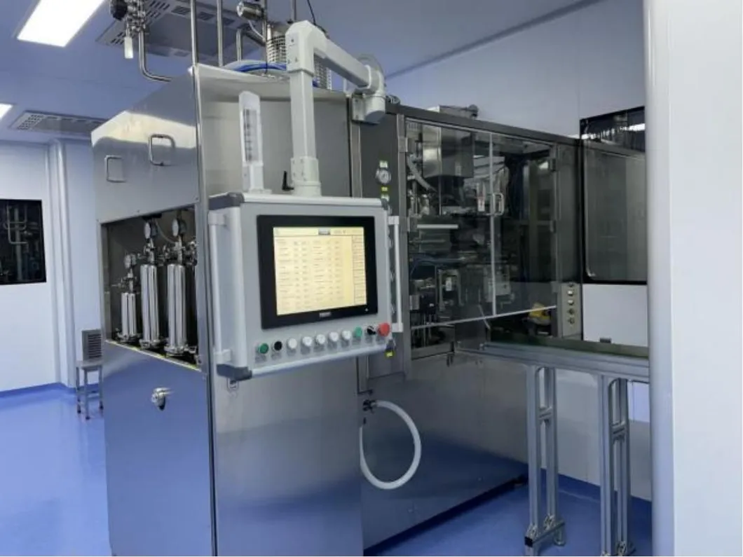 PE/PP Pneumatic Lifting Liquid Filling Equipment IV Solution Bottle Blow-Fill-Seal System