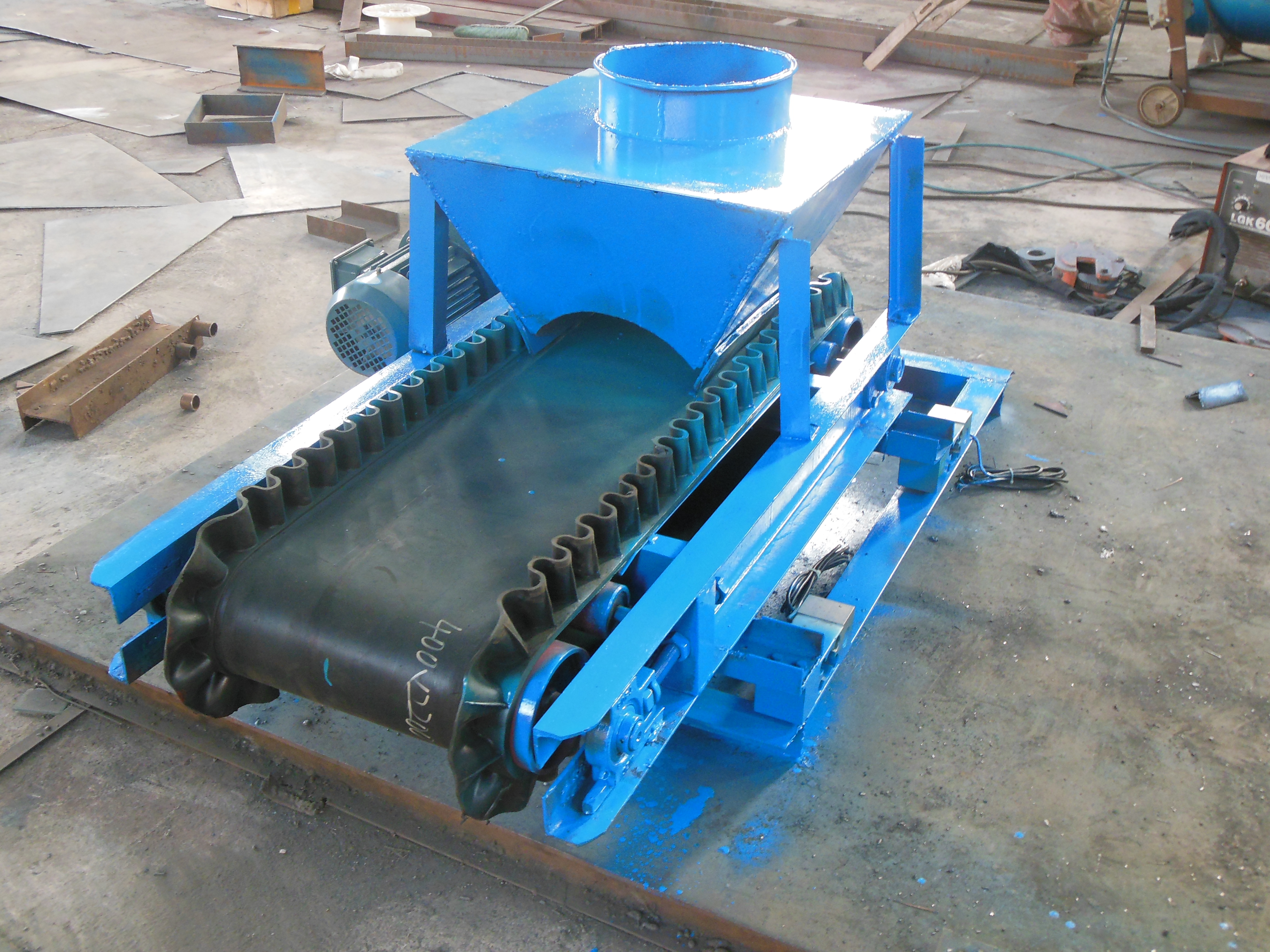 Smart Quantitative Feeder | Precision Batching System Food/Pharma Grade Stainless Steel IP65 24/7 Operation Bearing 1 Year
