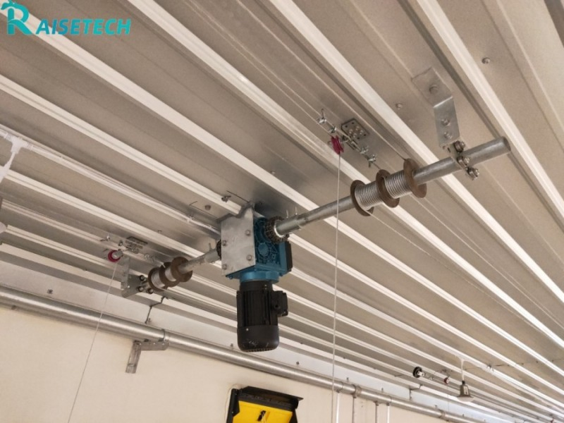 Advanced Chain Feeding System for Poultry Breeders - CE &amp; ISO Certified