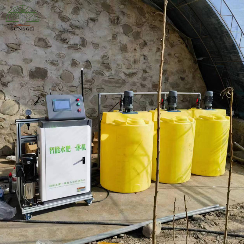 Phone App Control Greenhouse Automatic Intelligent Smart Hydroponics Fertigation System Water and Fertilizer Irrigation Machine
