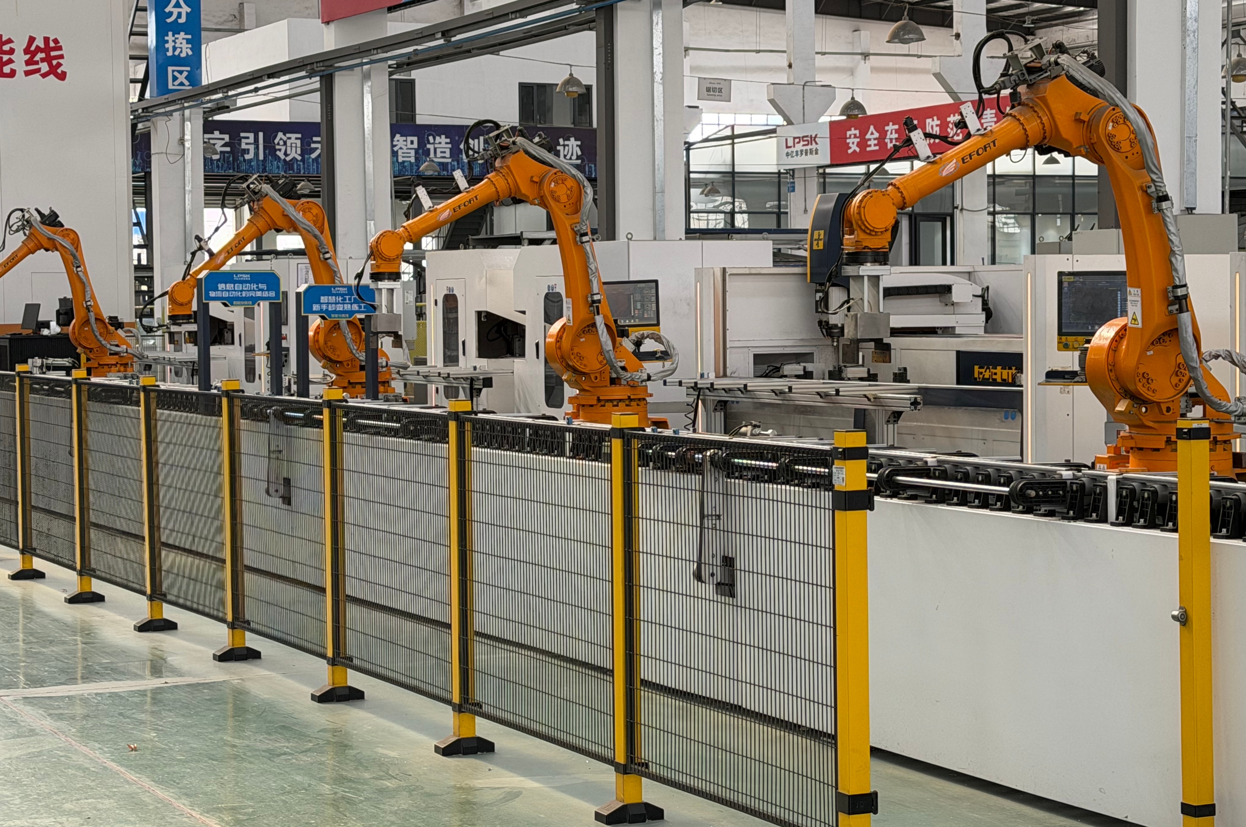 Customizable OEM ODM Integrated Feeding System with Robot