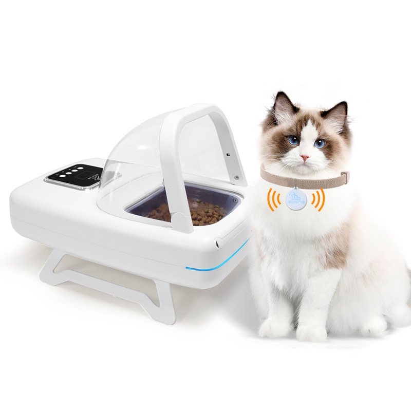 Smart Portable Automatic Pet Feeder RFID Technology LCD Display Easy Clean Multi-Pet Management Pets Do Not Compete Food