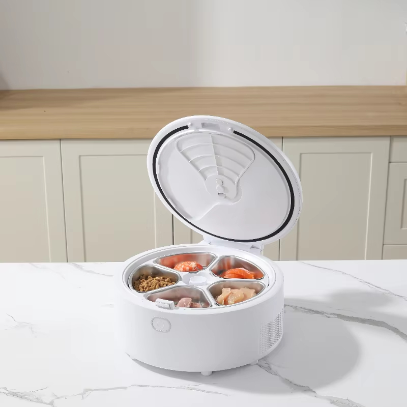 Automatic Cat Feeder Wet Food Dispenser Cordless Timer Pet Feeder with Ice Pack Refrigerated Auto Wireless Box Packing