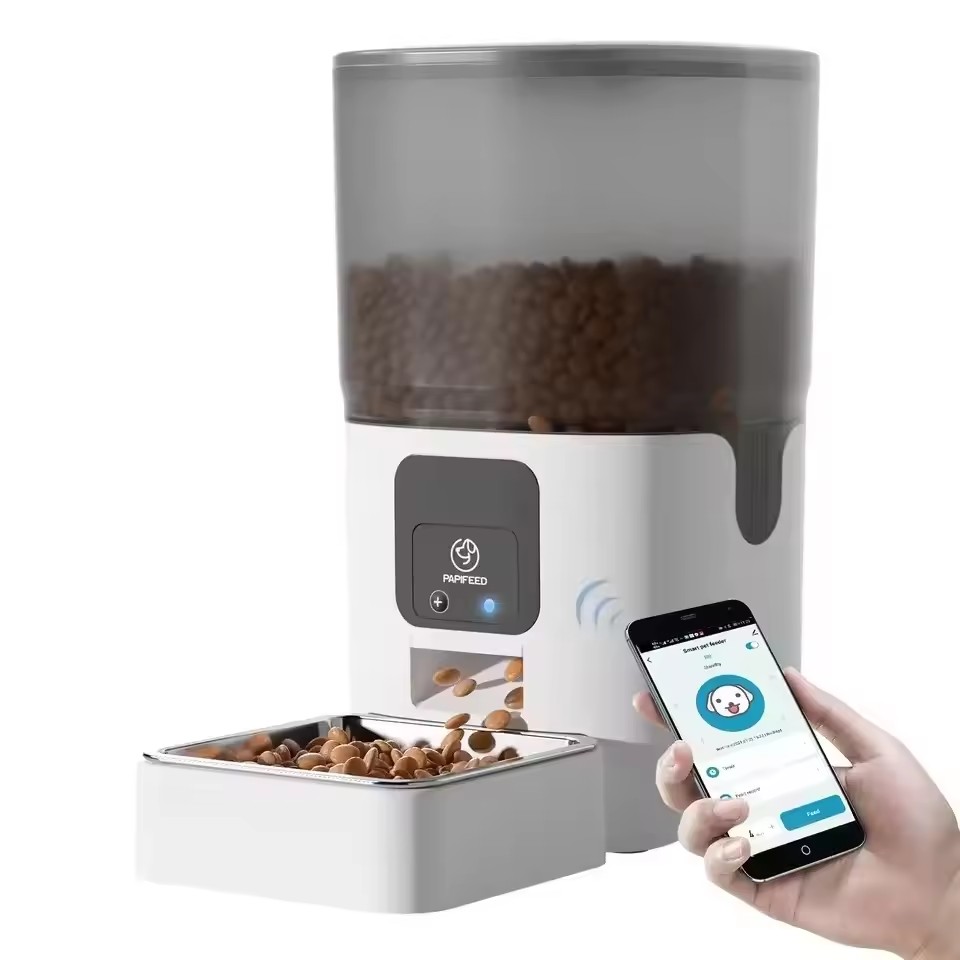 The Essential Pet Automatic Feeder Lazy People Easily Take Care of Your Pet and Say Goodbye Hassle of Regular Feeding Schedules