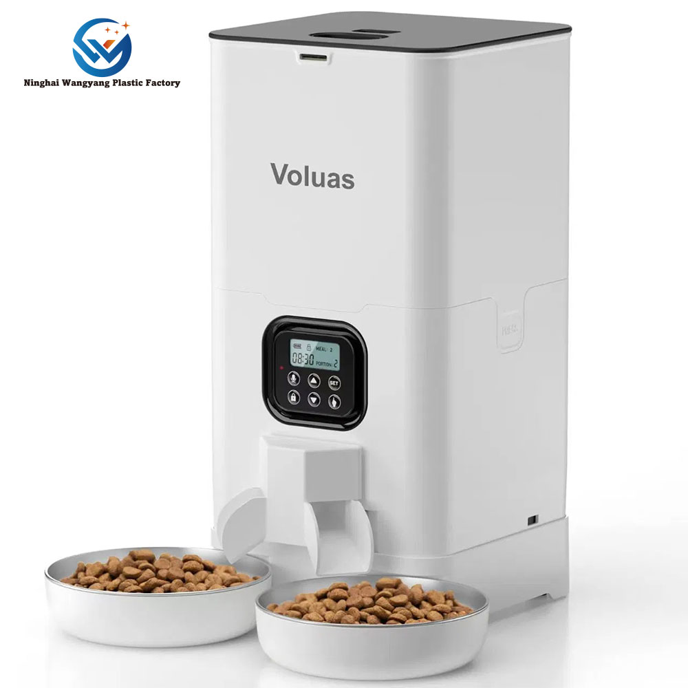 Smart Automatic Pet Feeder Large Capacity Easy Operate Remote Control Durable Lightweight Bowl for Indoor Outdoor Travel for