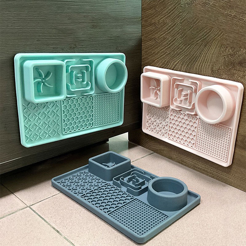 Non-toxic Silicone Slow Feeder - an Environmentally Friendly and Odorless Feeding Device with a Stable Suction Cup Design