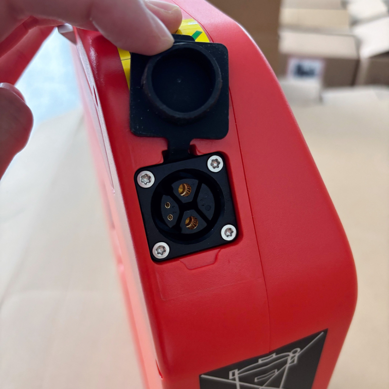 Forklift Spare Parts 24V 48V 20ah 15ah 30ah 36ah 100ah Deep Cycle Pte15n Mini China Pallet Truck Cbd15j-Li3 Forklift Lithium Battery LiFePO4 Power Battery